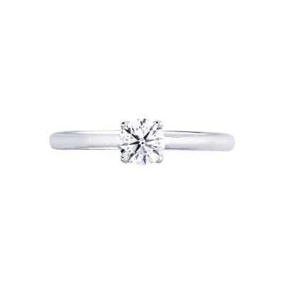 Bague solitaire en or blanc 18k à quatre griffes avec diamant CT 0.50