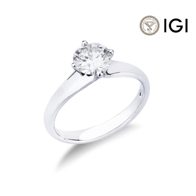 Bague avec diamant solitaire en or blanc 0.90 ct