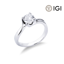 Solitaire en or blanc 18 carats avec diamant incrusté de 0,90 carat