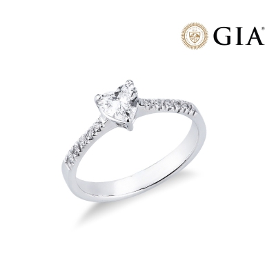Bague solitaire coeur or blanc 18k ornée un diamant naturel CT 0.50 GIA