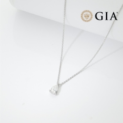 Collier or blanc 18k pendentif diamant goutte 0.70 ct GIA