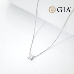 Collier or blanc 18k diamant princess ct 0.70 GIA