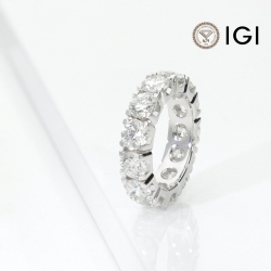 Bague eternity Or Blanc 18k avec diamants certifiés IGI 0.50 ct