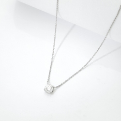 Collier Or Blanc 18k avec diamant central brillant IGI 1.00 ct