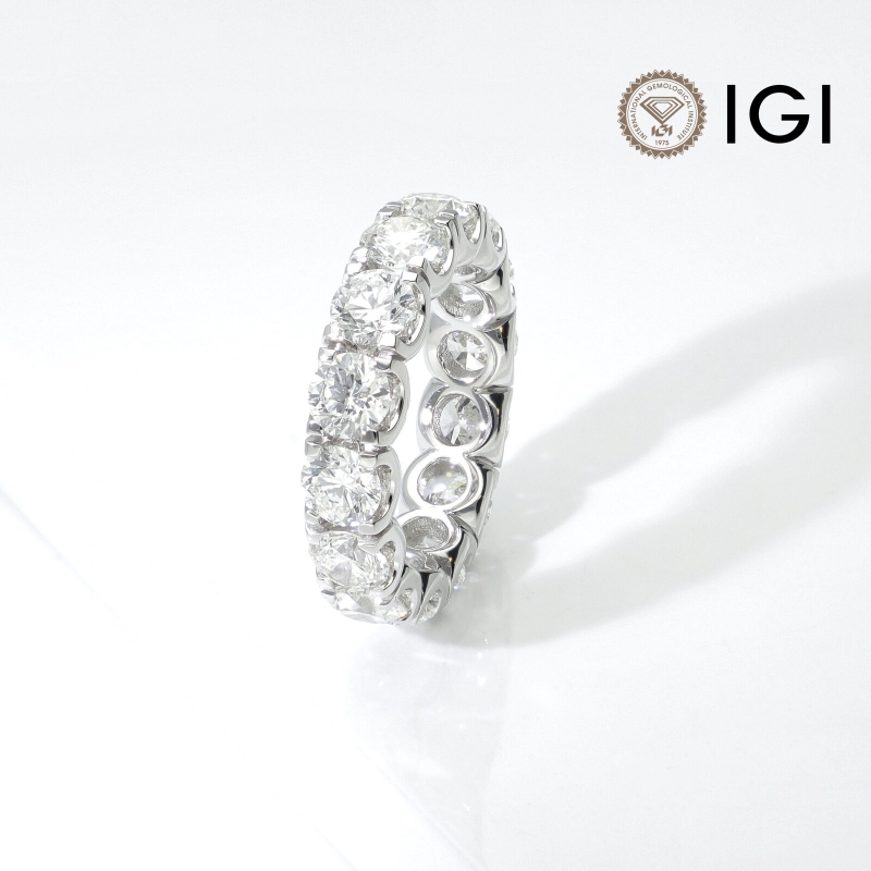 Bague Or Blanc 18k avec diamants naturels certifiés IGI 0.40 CT 