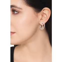 Boucles d’oreilles en or blanc 18k avec design double goutte et diamants 2