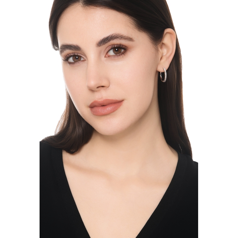 Créoles avec diamants en or blanc 18k