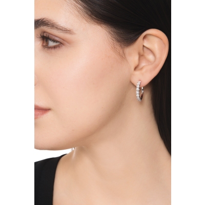 Créoles en or blanc 750 avec diamants