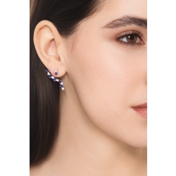 Boucles d’oreilles asymétriques Or Blanc 18k avec saphirs bleus et diamants 2