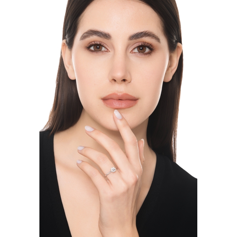 Solitaire 0.90 ct en or blanc 18k avec diamant brillant