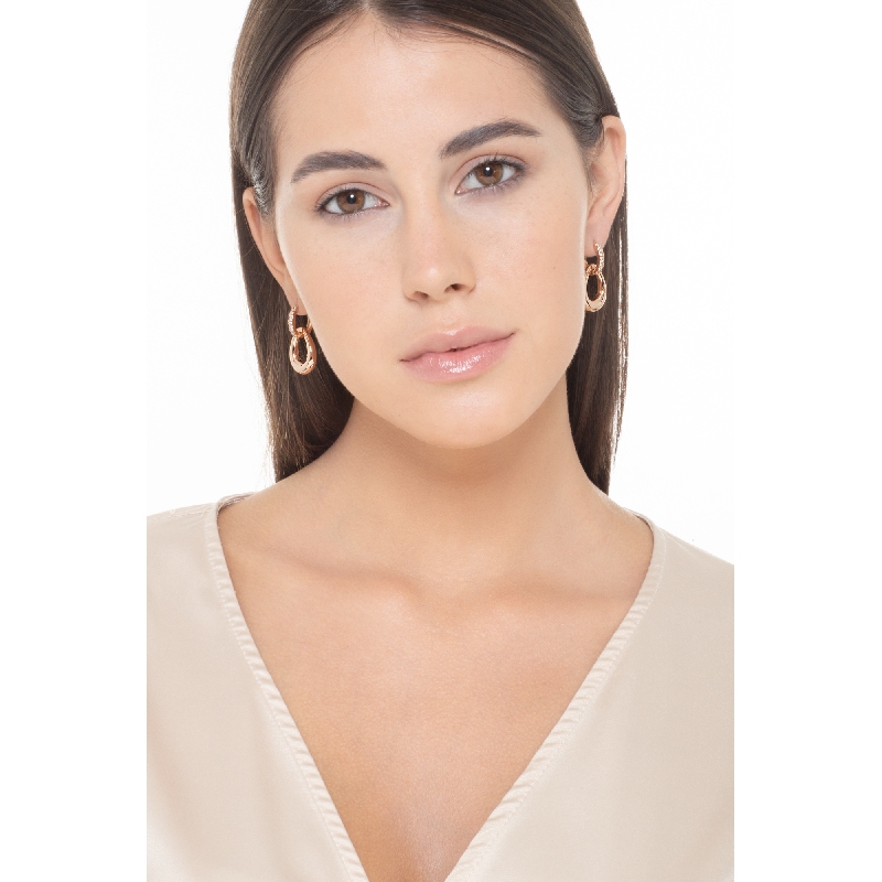 Créoles bombées en or rose 18k avec diamants et pendentif goutte