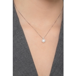  Collier en or blanc avec perle naturelle de 8 mm et diamant 2
