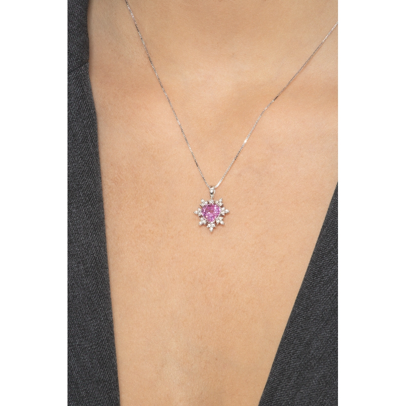 Collier saphir rose en or blanc 18k forme de fleur Collier saphir rose en or blanc 18k forme de fleur