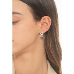 Boucles d oreilles Cuban Link en or blanc 18k avec diamants 2