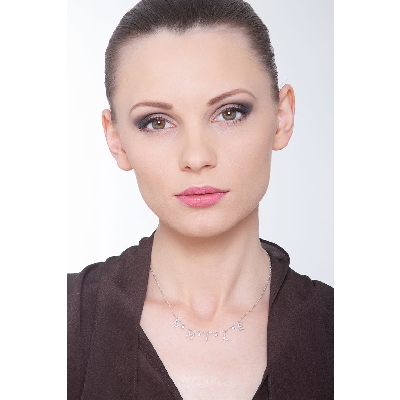 Collier avec lettres  SMILE en or blanc 750 et diamants