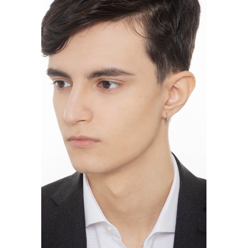 Créole mono en or blanc 18k et diamants blancs Créole mono en or blanc 18k et diamants blancs