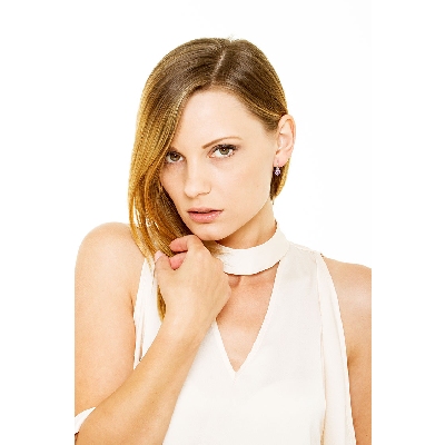 Boucles d'oreilles en or blanc 18k avec améthyste et diamants