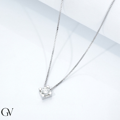 Collier or blanc 18k avec brillant 0,70 ct