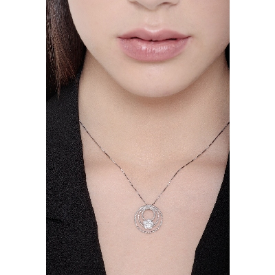 Collier en Or Blanc 18k avec Pendentif Fleur en Diamants et Cercles