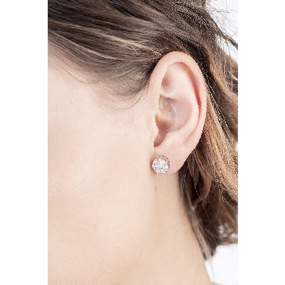 Boucles d’oreilles en or 18k illusion fleur avec diamants