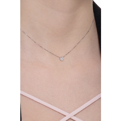 Collier Lumière en or blanc 18 carats avec diamants