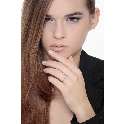 Bague florale pavé or blanc 18k avec diamants