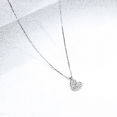 Collier cœur diamants et or blanc 18k