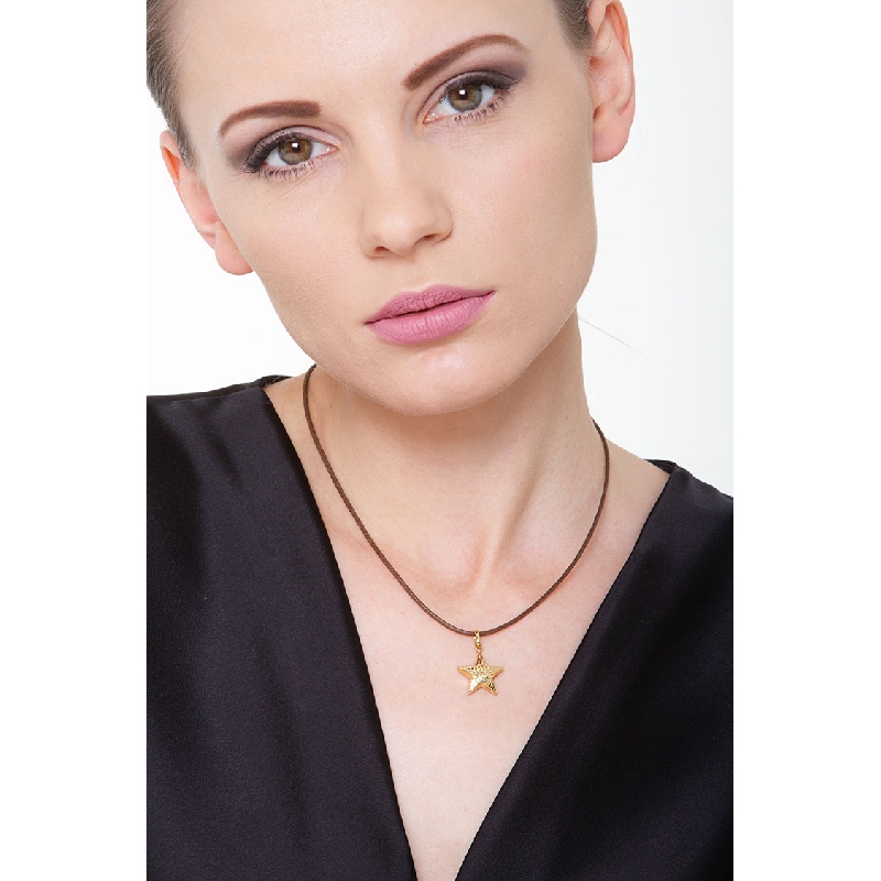 Pendentif étoile en or jaune 18k