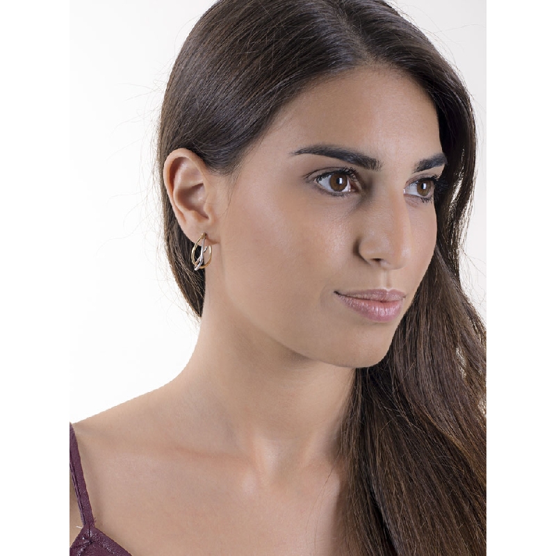 Boucles d’oreilles ovales entrelacées en or blanc et jaune