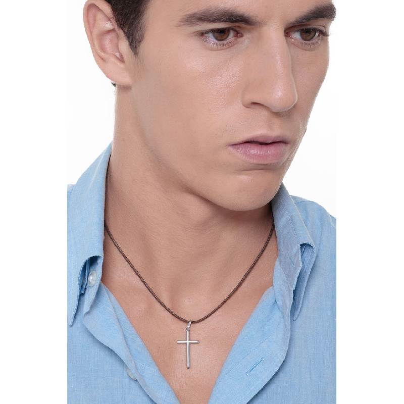 Pendentif croix classique Or Blanc 18k