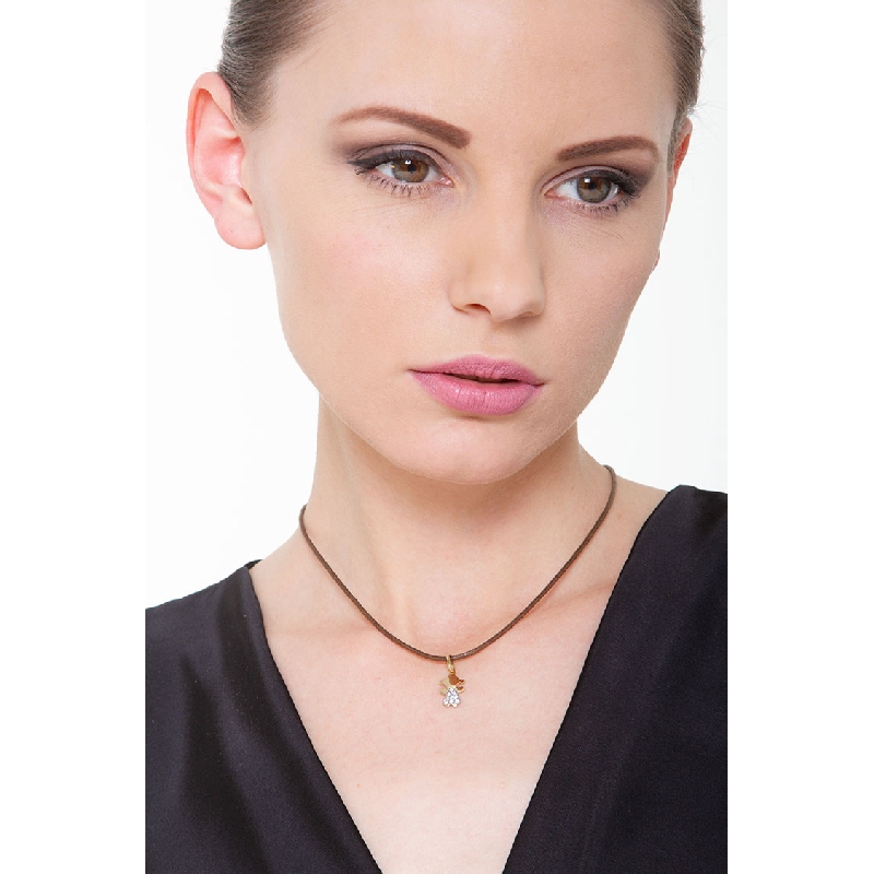 Pendentif fillette en or jaune 18k pavé de zircons