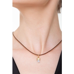 Pendentif fillette en or jaune 18k pavé de zircons 2