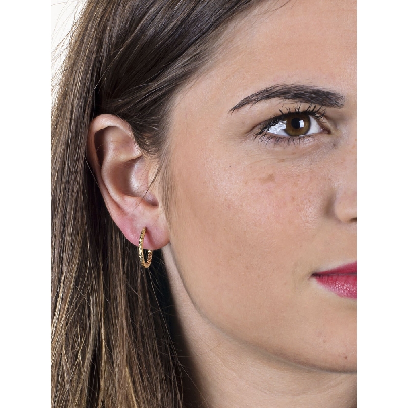 Boucles d’oreilles ovales en or jaune diamantées