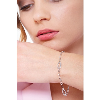 Bracelet chaîne et ovales  en or blanc 18K 