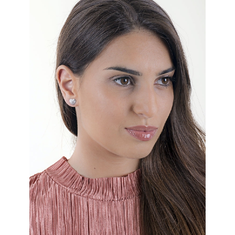 Boucles d’oreilles Cœur diamantées en Or Blanc 18k