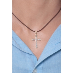 Pendentif croix diamantée en or blanc et jaune 18 carats 2